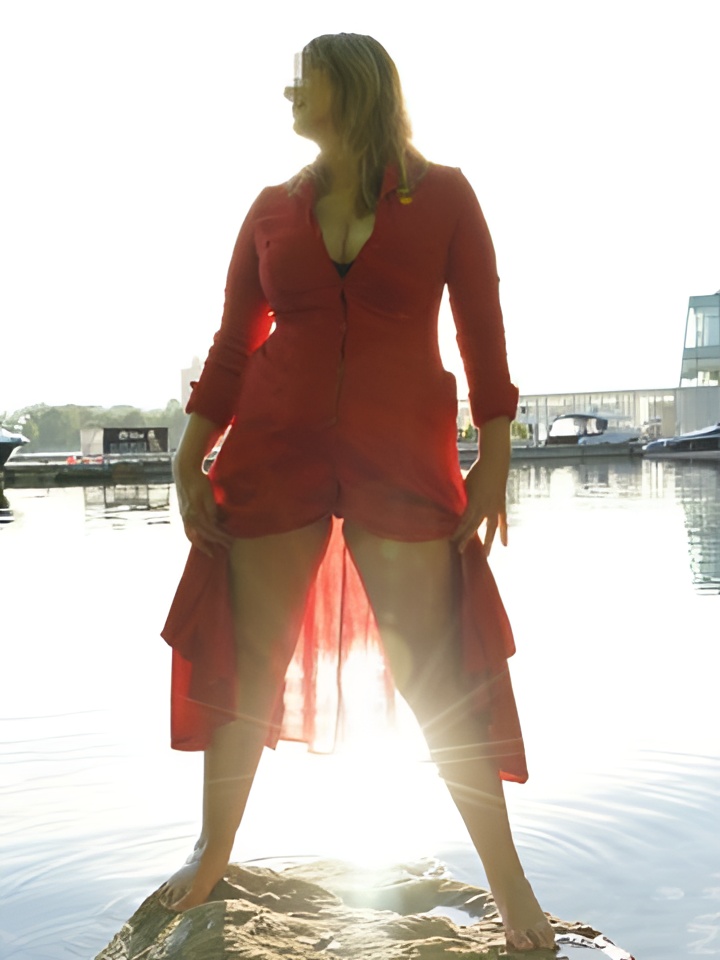 Летиция привлекальеная девушка из Лыткарино цена от 5000 руб