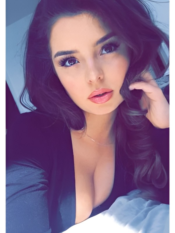 Виолетта привлекательная девушка из Лыткарино цена от 10000 руб