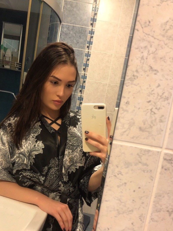 Лиза привлекательная девушка из Лыткарино цена от 3500 руб